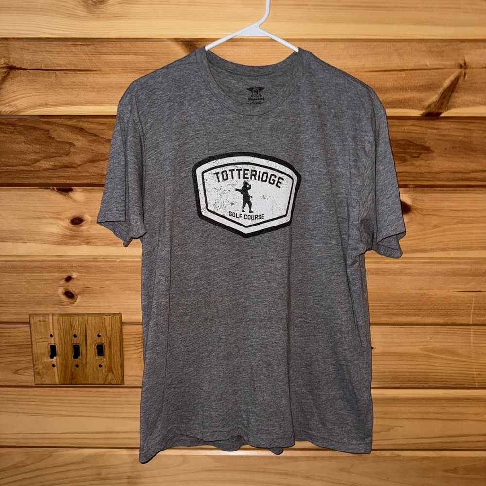 Totteridge Golf Course Gray Men's Tee